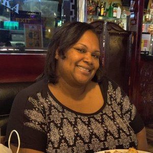 Meet your Posher, Jolane